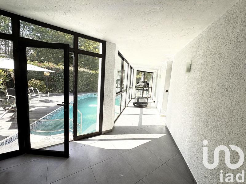 Maison de maîtres - 220 m² - 5 pièces