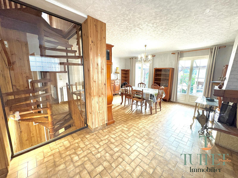 Maison - 119 m² - 6 pièces