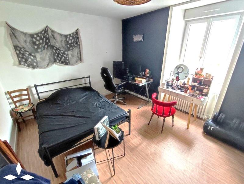 Maison traditionnelle - 175 m² - 6 pièces