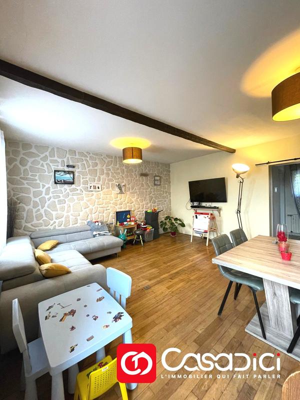 Maison - 82 m² - 4 pièces