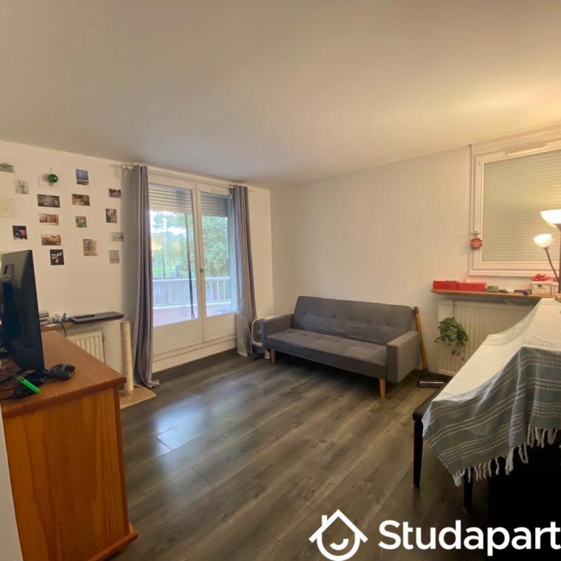 Chambre - 12 m² - 1 pièce