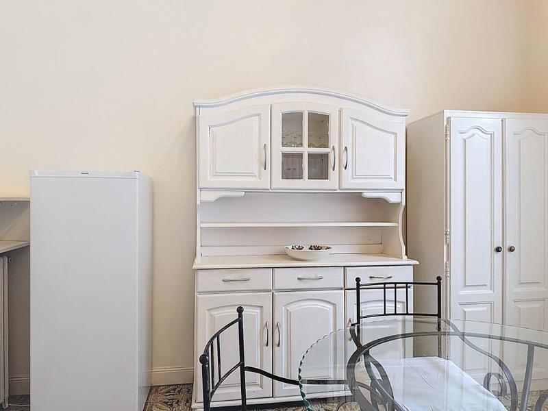 Appartement - 100 m² - 2 pièces