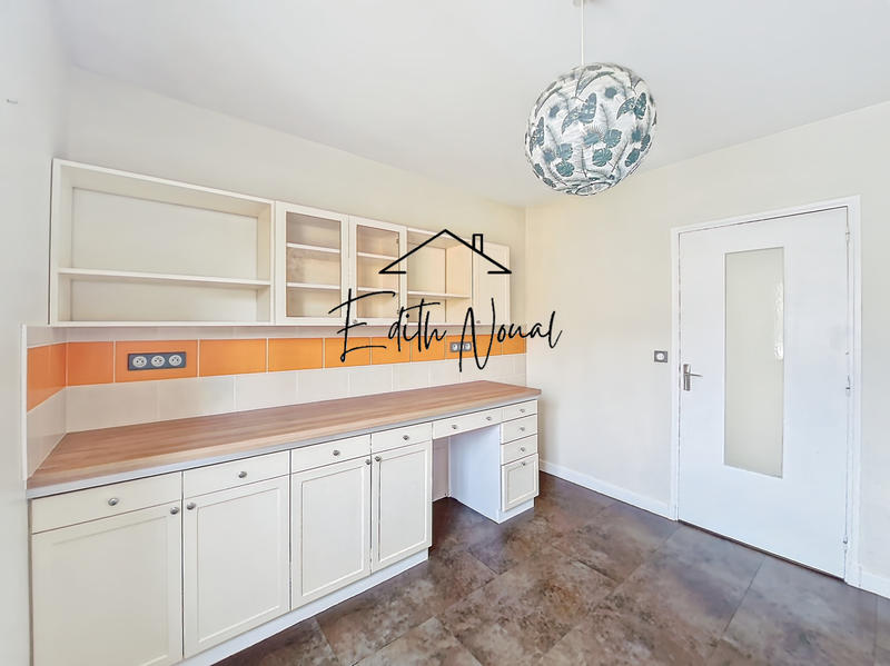 Appartement - 117 m² - 5 pièces