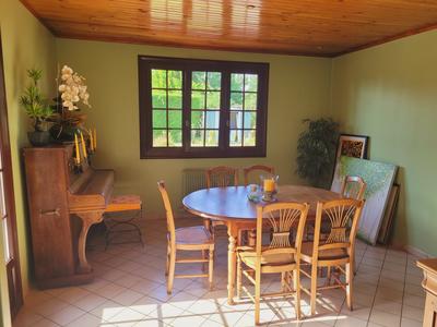 Maison - 125 m² - 5 pièces