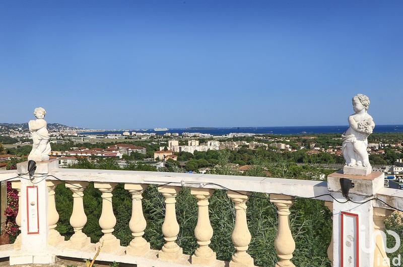 Maison - 172 m² - 6 pièces