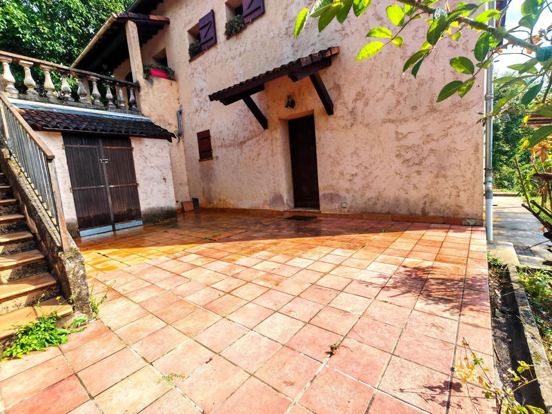 Maison - 127 m² - 6 pièces