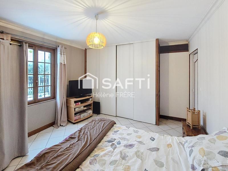 Maison - 158 m² - 5 pièces