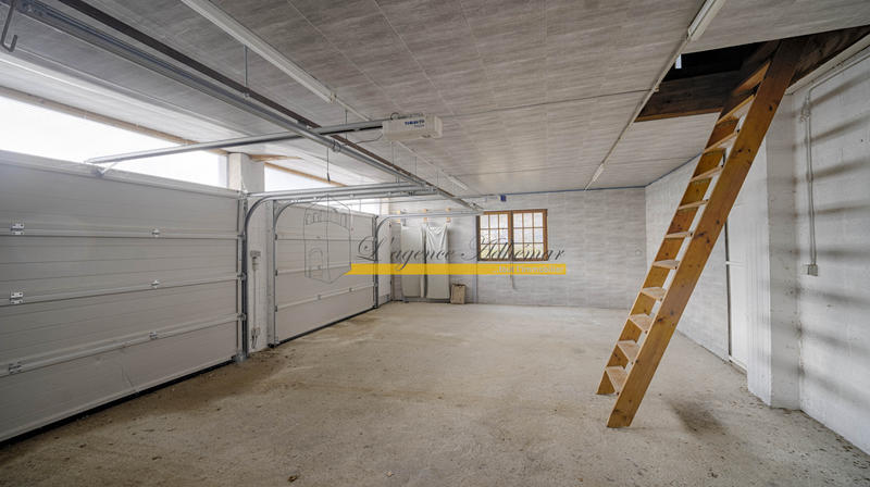 Villa - 141 m² - 6 pièces