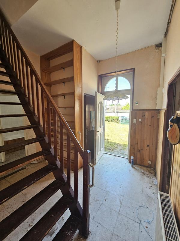 Maison - 101 m² - 6 pièces