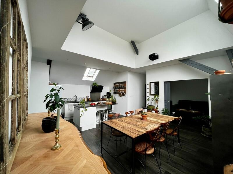 Appartement - 82 m² - 4 pièces