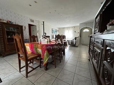 Maison - 88 m² - 4 pièces