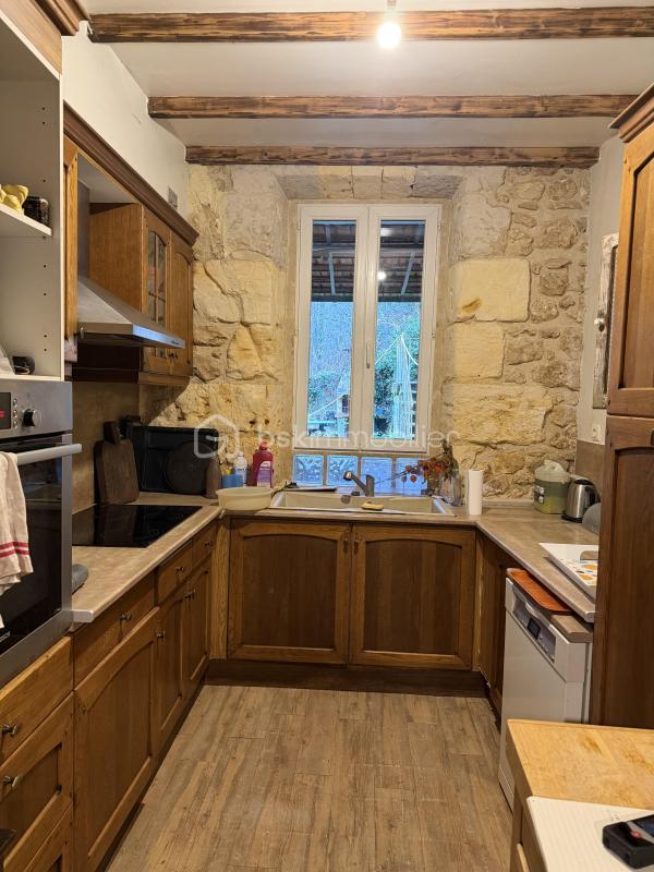 Propriété - 179 m² - 10 pièces