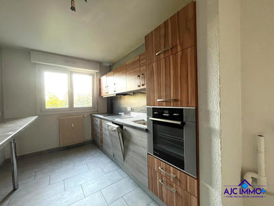 Appartement - 72 m² - 3 pièces