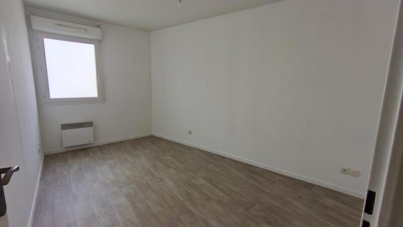 Appartement - 98 m² - 4 pièces