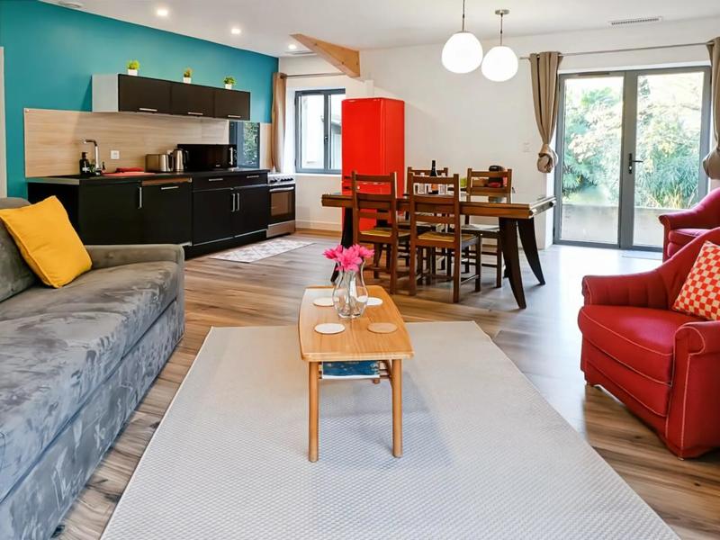 Maison - 400 m² - 15 pièces