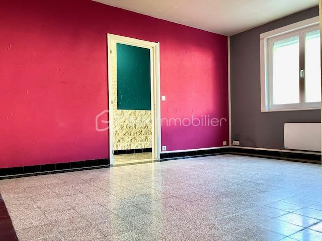 Maison - 94 m² - 6 pièces