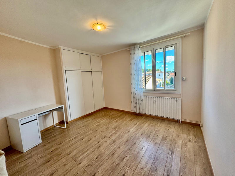 Appartement - 75 m² - 4 pièces