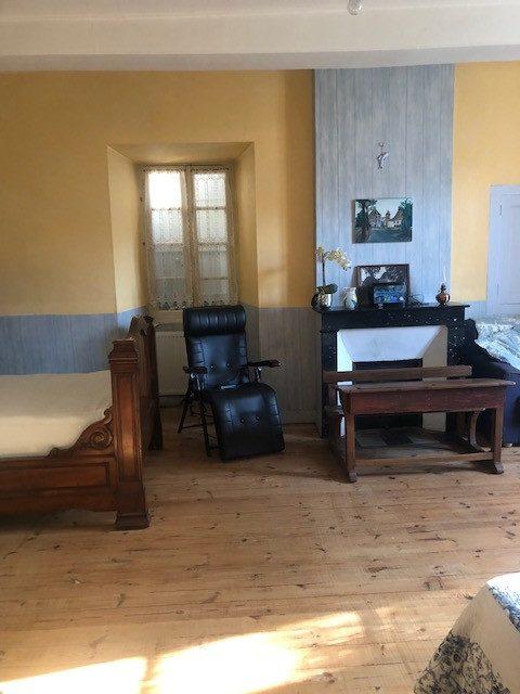 Maison traditionnelle - 165 m² - 6 pièces