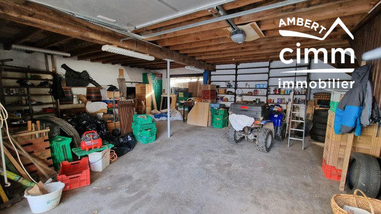 Maison - 157 m² - 8 pièces