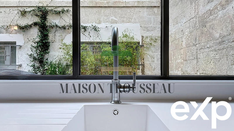 Fonds de commerce - 365 m²