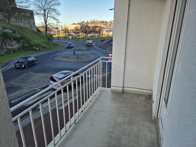 Appartement - 80 m² - 3 pièces