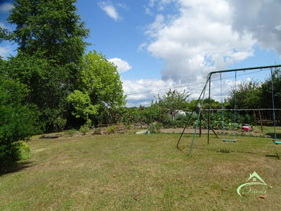 Maison traditionnelle - 181 m² - 7 pièces