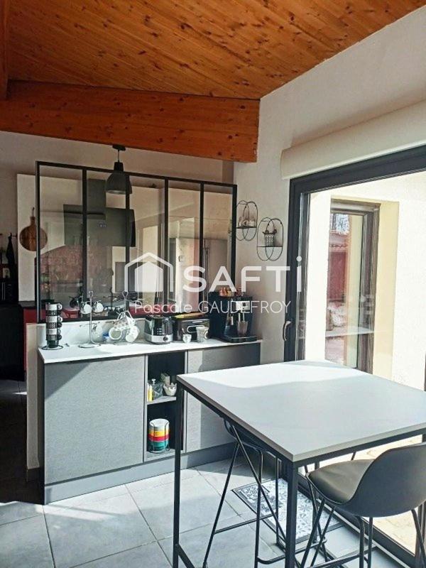 Maison - 155 m² - 6 pièces