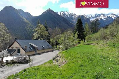 Maison - 362 m² - 15 pièces