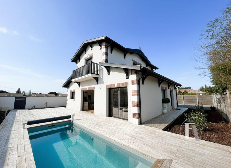 Maison contemporaine - 132 m² - 5 pièces