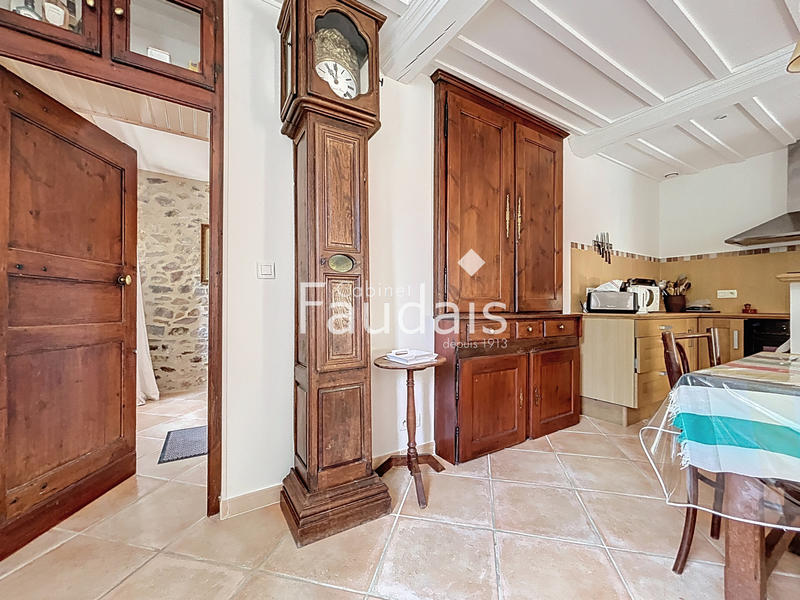 Maison - 149 m² - 7 pièces