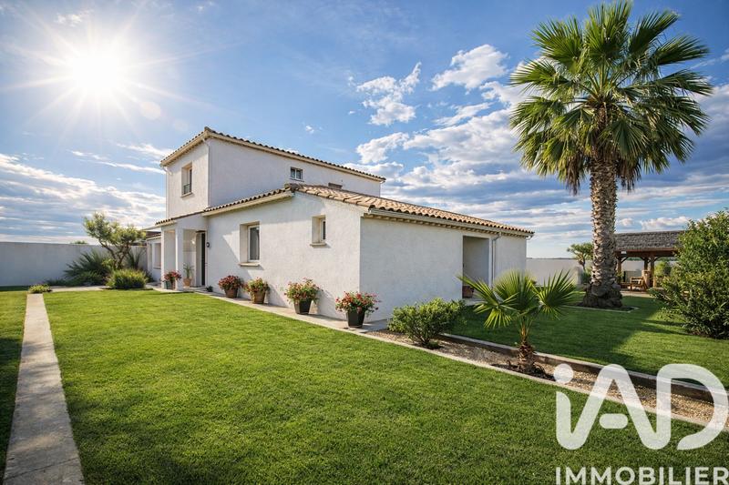 Maison - 195 m² - 5 pièces