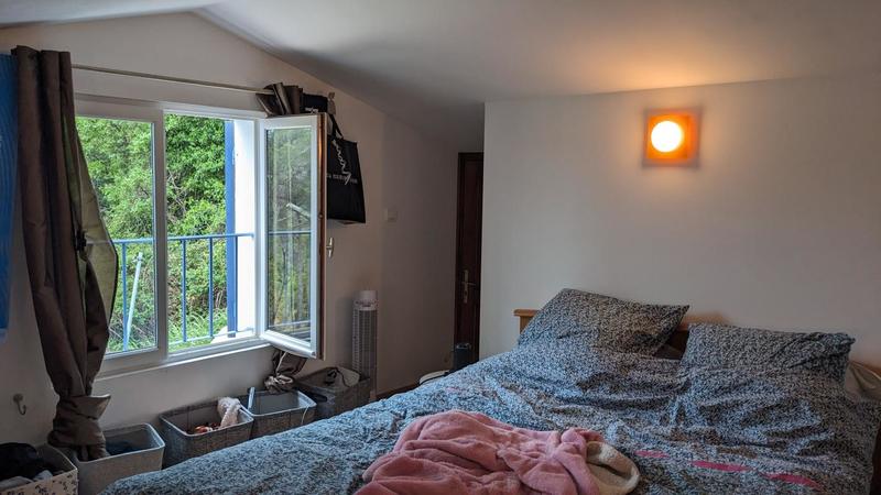 Maison - 220 m² - 8 pièces