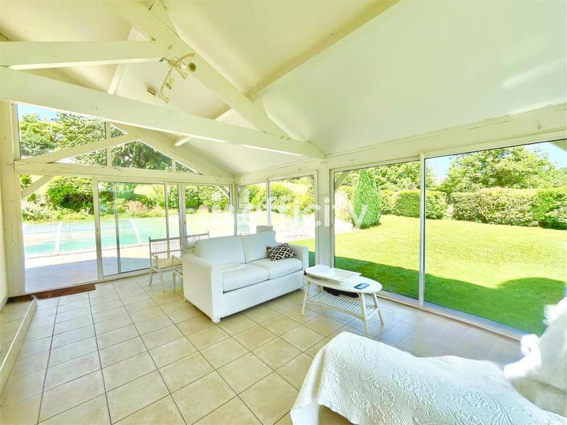 Maison - 140 m² - 7 pièces