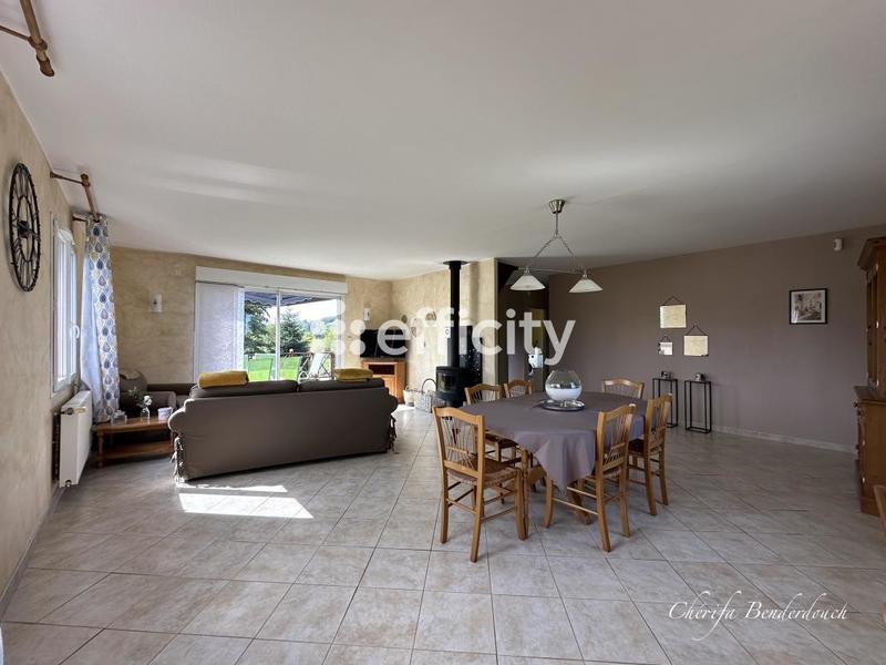 Maison - 124 m² - 6 pièces