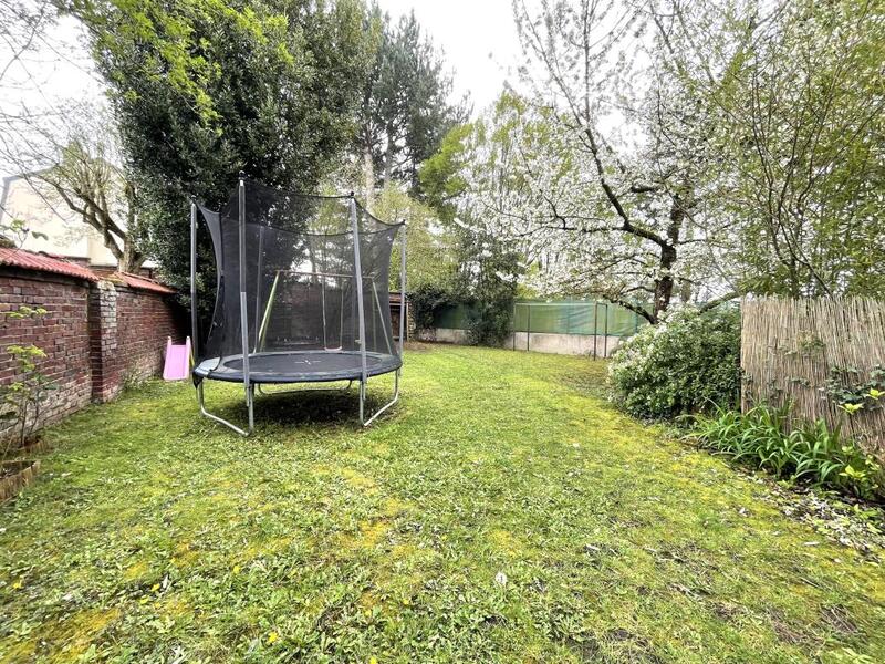 Maison - 140 m² - 7 pièces