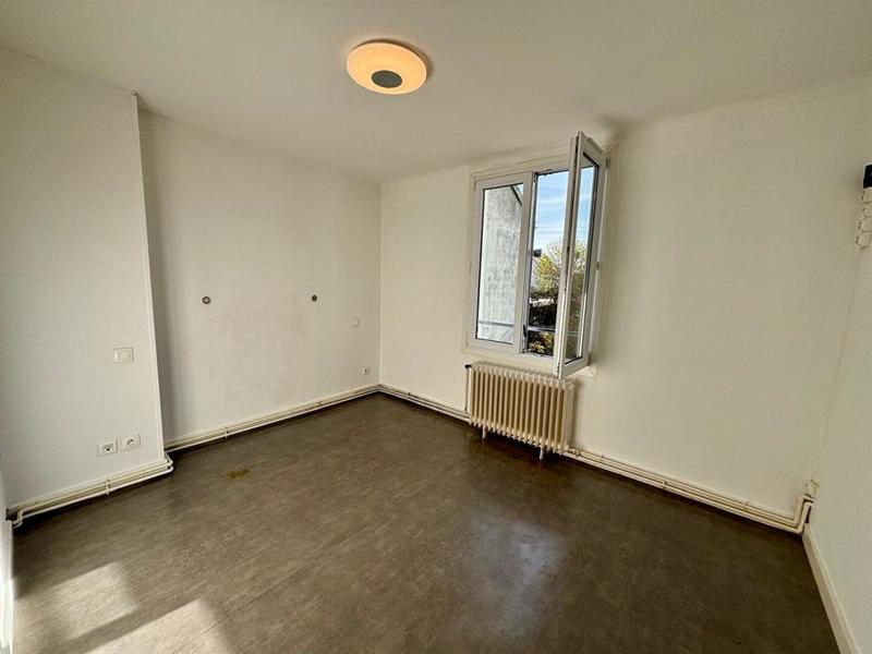 Maison - 89 m² - 5 pièces