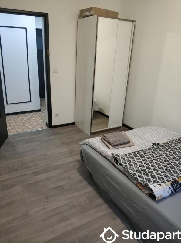 Chambre - 9 m² - 1 pièce