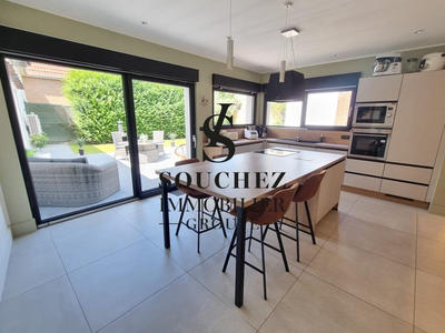 Maison - 188 m² - 7 pièces