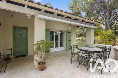 Maison - 132 m² - 5 pièces