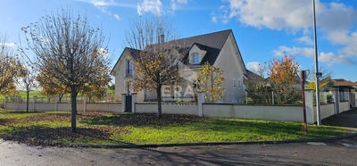 Maison - 152 m² - 6 pièces