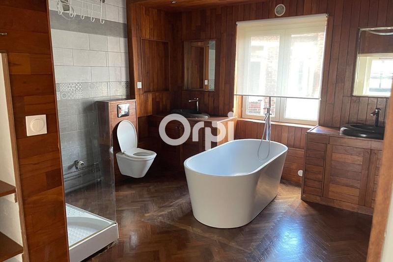 Maison - 178 m² - 7 pièces