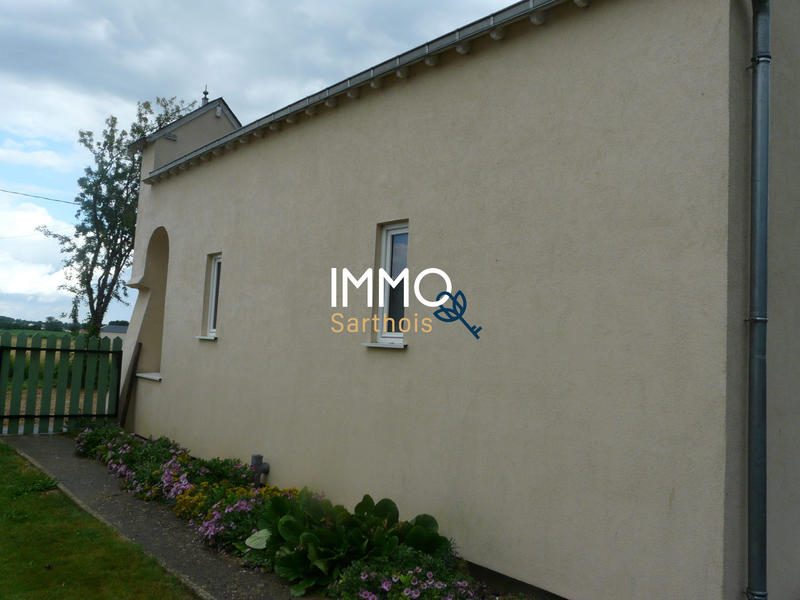 Maison - 87 m² - 5 pièces