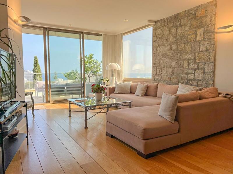 Appartement - 127 m² - 4 pièces