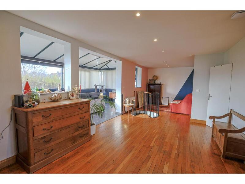 Maison - 107 m² - 4 pièces