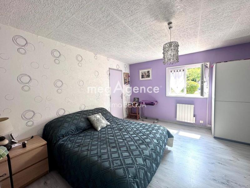 Maison - 304 m² - 7 pièces