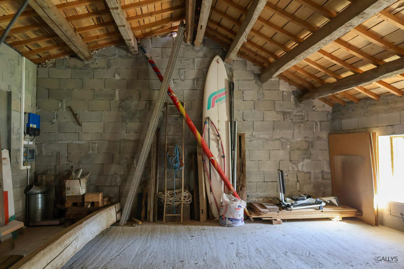 Maison ancienne - 540 m² - 9 pièces