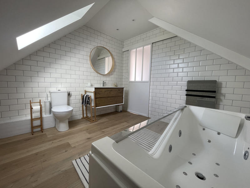 Maison - 130 m² - 6 pièces