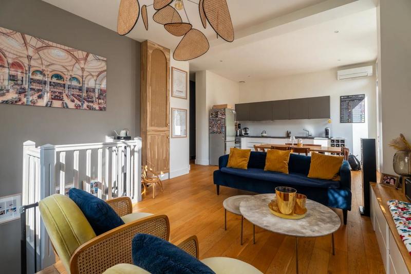 Appartement - 102 m² - 4 pièces