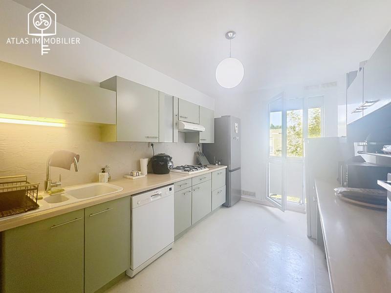 Appartement - 82 m² - 4 pièces