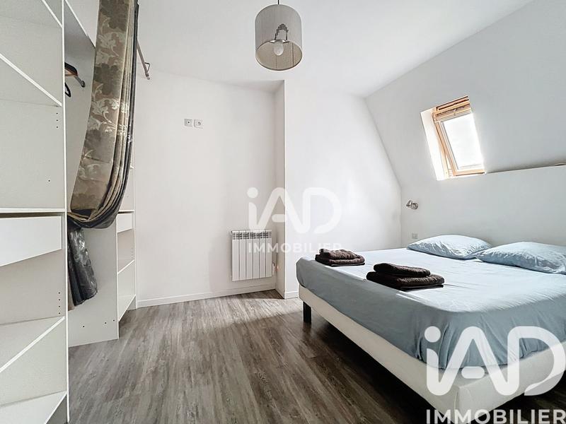 Immeuble - 247 m² - 10 pièces